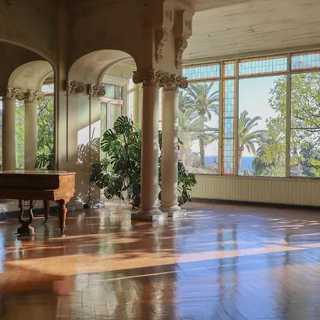 Apartment Le Riviera Palace, 4p, Vue Mer Et Charme Unique