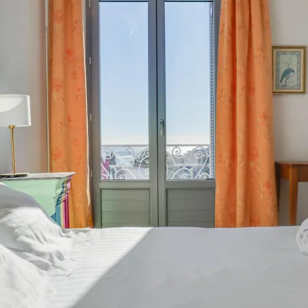 Le Riviera Palace, 4p, Vue Mer Et Charme Unique * مينتون